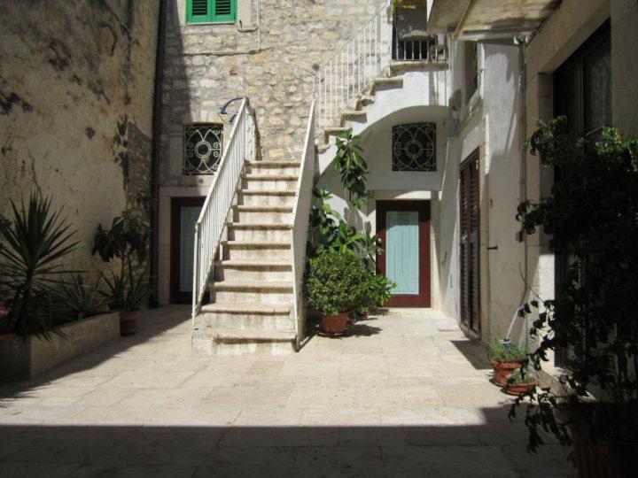 지오비나조 A Casa Mia B&B 외부 사진