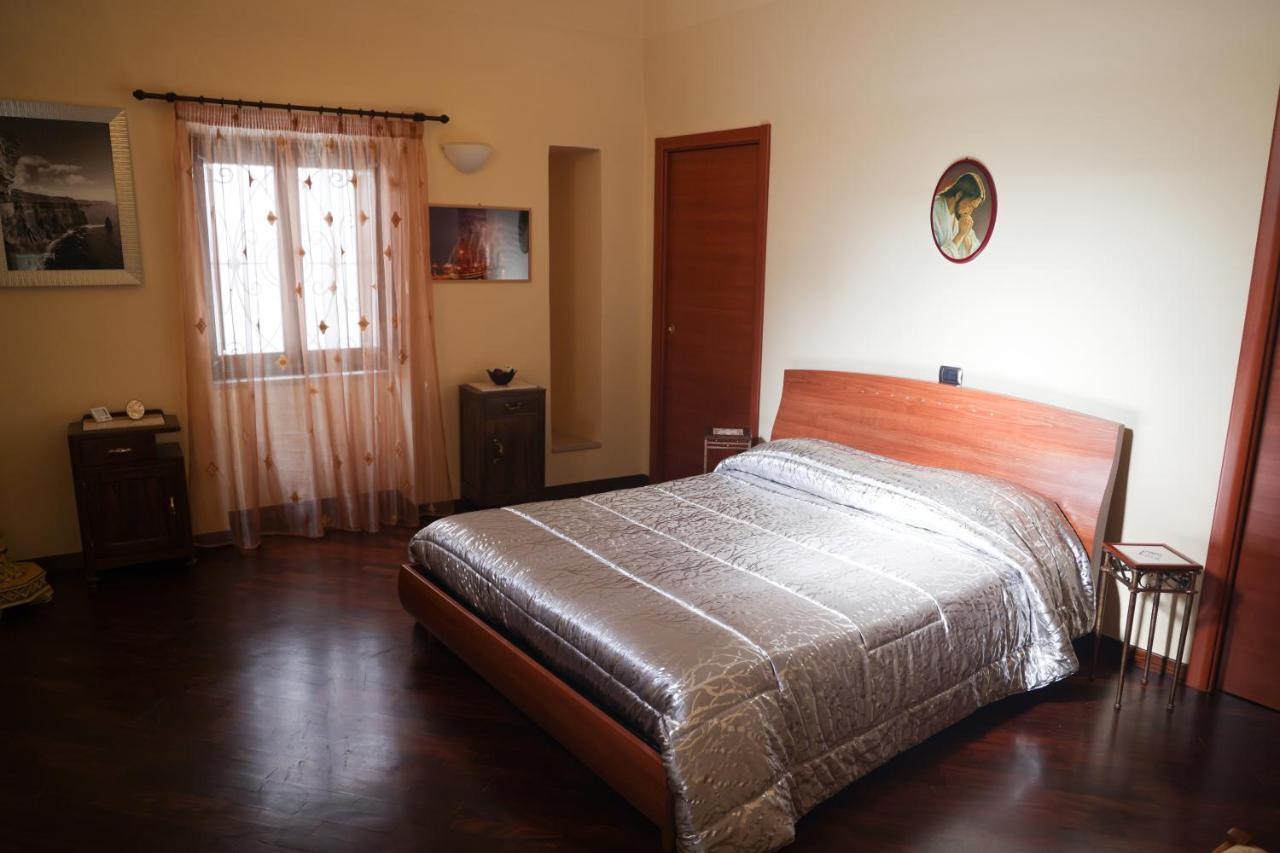 지오비나조 A Casa Mia B&B 외부 사진